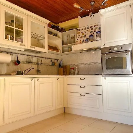 Madera - Spacious House With Swimming Pool, Sauna And Pool Table Saparevo