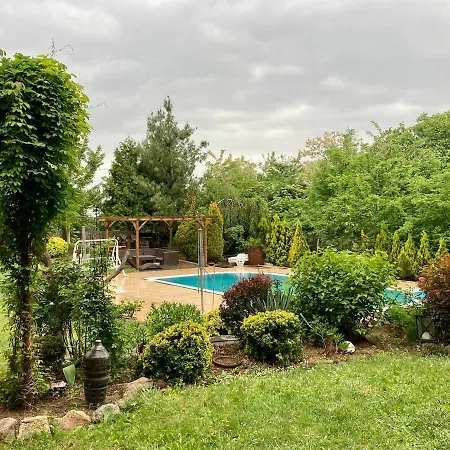 Madera - Spacious House With Swimming Pool, Sauna And Pool Table Villa *