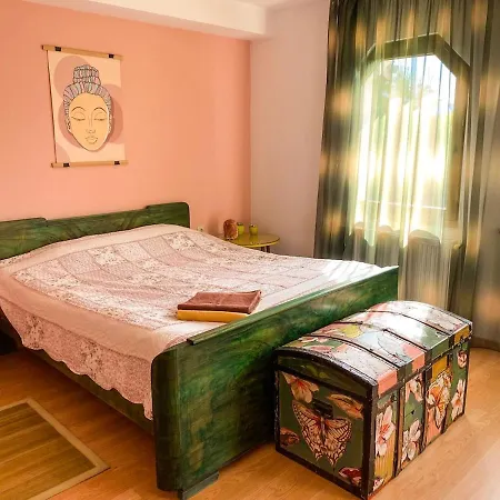 Villa Madera - Spacious House With Swimming Pool, Sauna And Pool Table Saparevo