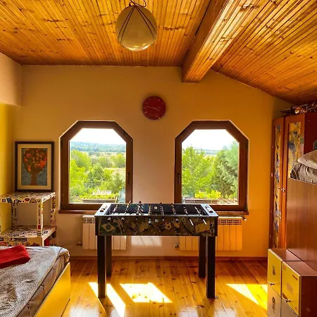Βίλα Madera - Spacious House With Swimming Pool, Sauna And Pool Table *
