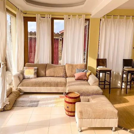 Madera - Spacious House With Swimming Pool, Sauna And Pool Table Βίλα Saparevo