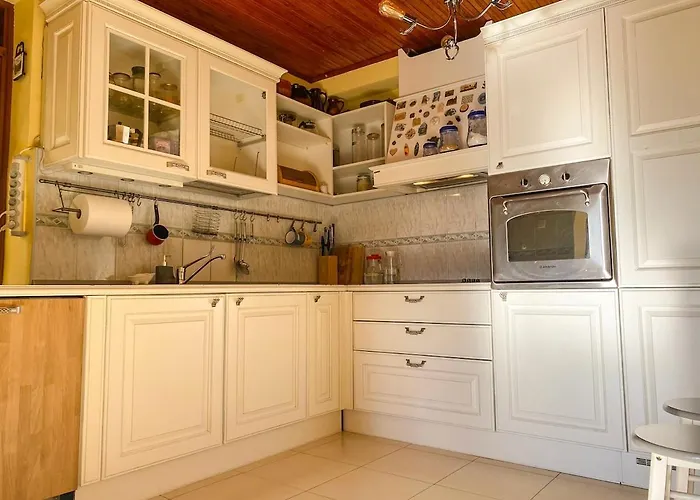 Madera - Spacious House With Swimming Pool, Sauna And Pool Table Saparevo