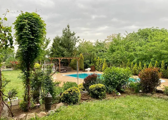 Madera - Spacious House With Swimming Pool, Sauna And Pool Table ヴィラ *