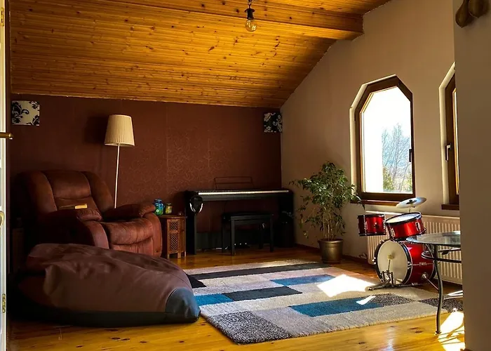 Madera - Spacious House With Swimming Pool, Sauna And Pool Table ヴィラ Saparevo