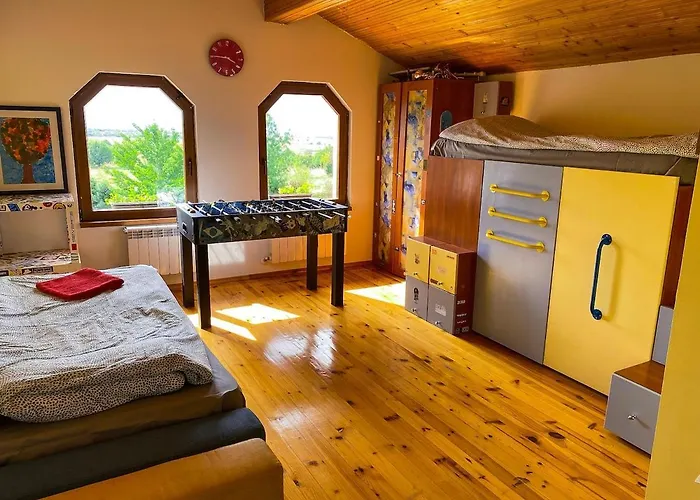 Madera - Spacious House With Swimming Pool, Sauna And Pool Table * Saparevo